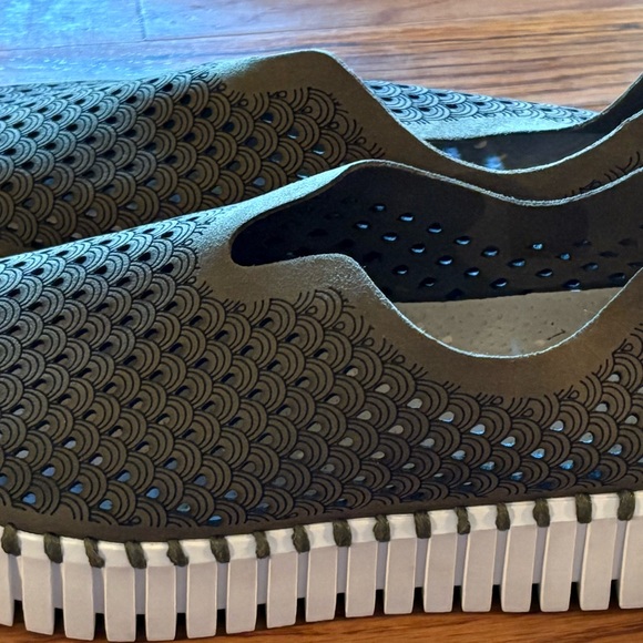 Ilse Jacobsen Hornbak Tulip 3373 Platform, Olive, Size 38, EUC - Picture 2 of 7